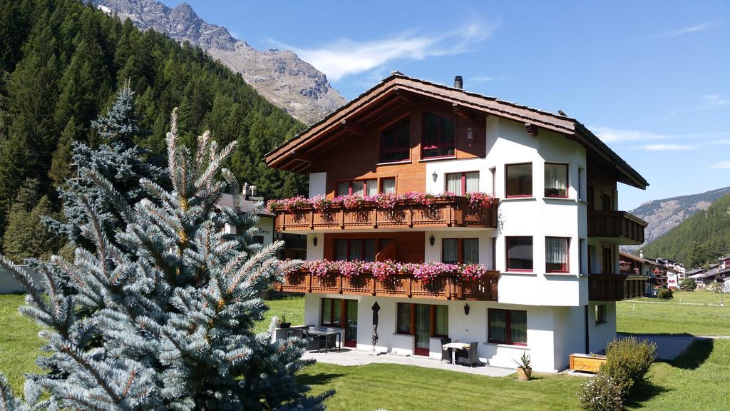Ferienhaus Antigua Saas-Grund Quarto foto